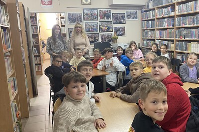 Lekcje biblioteczne - konkurs "Zostań Superczytelnikiem"